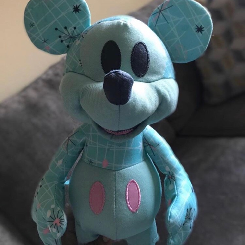 Mickey Mouse memories plush - May Edition